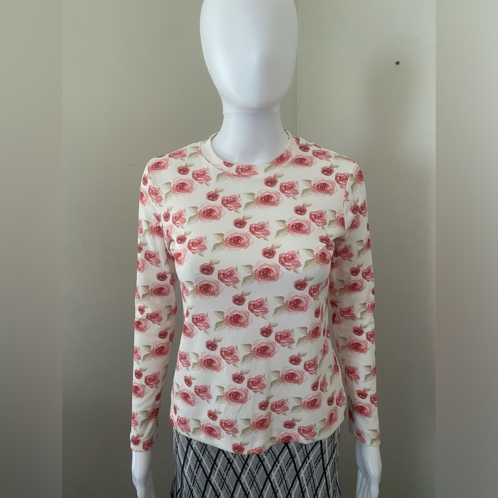 See Rene Boutique Rose Floral Bloom Top Size Small